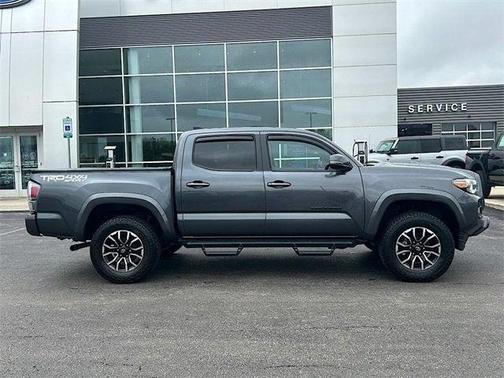 2022 Toyota Tacoma TRD Sport