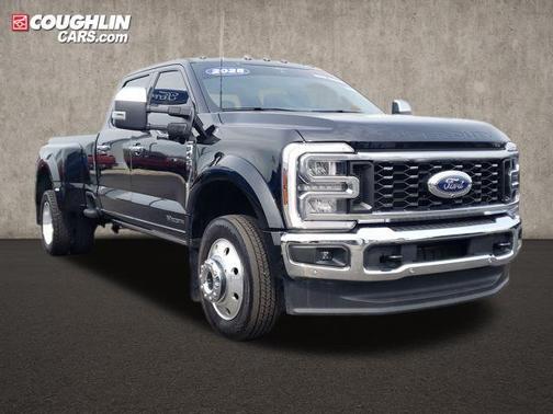 2025 Ford F-450 Lariat