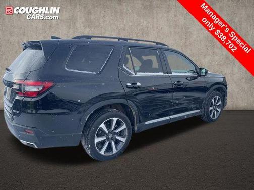 2023 Honda Pilot AWD Elite