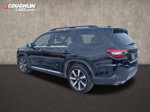 2023 Honda Pilot AWD Elite