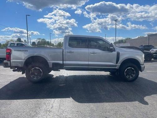 2024 Ford F-350 Lariat