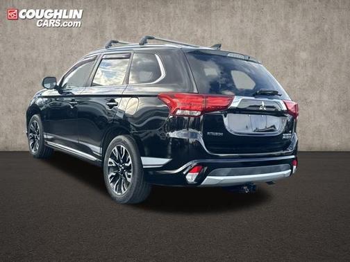 2018 Mitsubishi Outlander PHEV GT