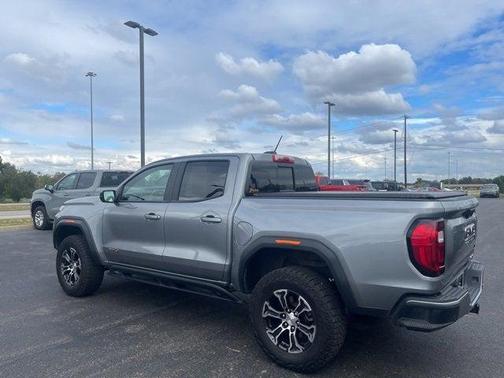2023 GMC Canyon AT4