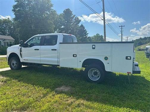 2025 Ford F-350 XL