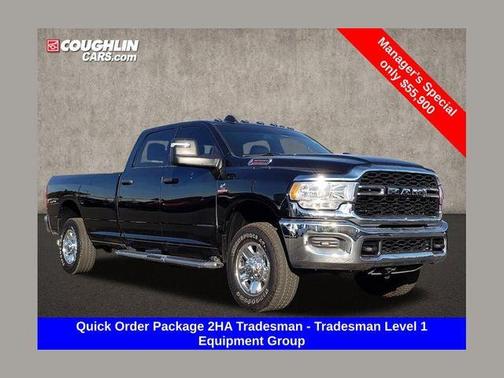 2024 RAM 3500 Tradesman Crew Cab 4x4 8' Box