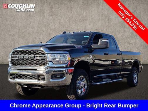 2024 RAM 3500 Tradesman Crew Cab 4x4 8' Box