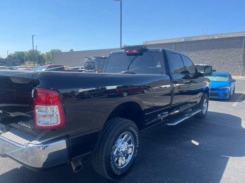 2024 RAM 3500 Tradesman Crew Cab 4x4 8' Box