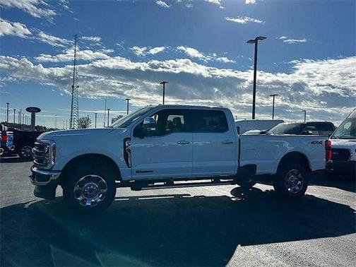 2026 Ford F-350 Lariat