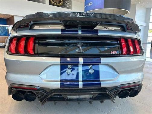 2020 Ford Shelby GT500 Base