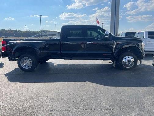 2024 Ford F-450 Limited