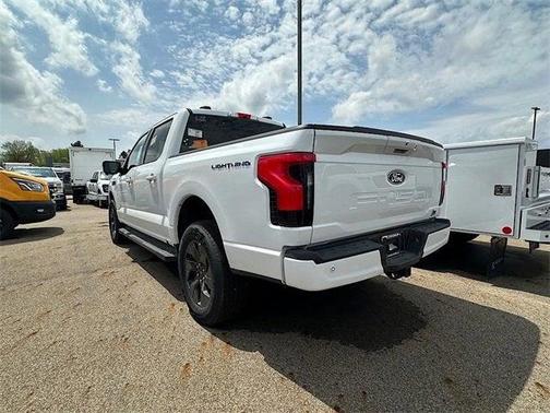 2025 Ford F-150 Lightning Flash