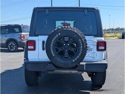 2022 Jeep Wrangler Willys