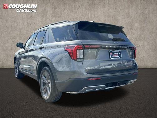 Carbonized Gray Metallic 2026 Ford Explorer Active