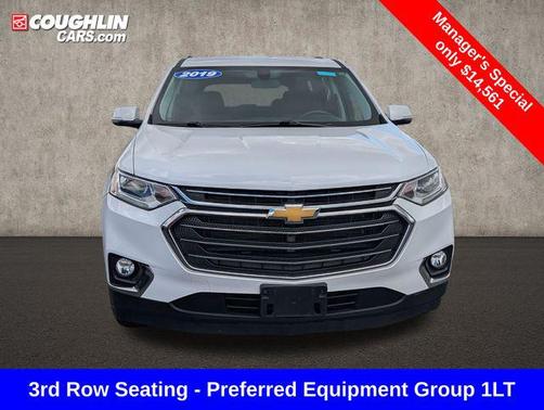 Summit White 2019 Chevrolet Traverse LT Cloth