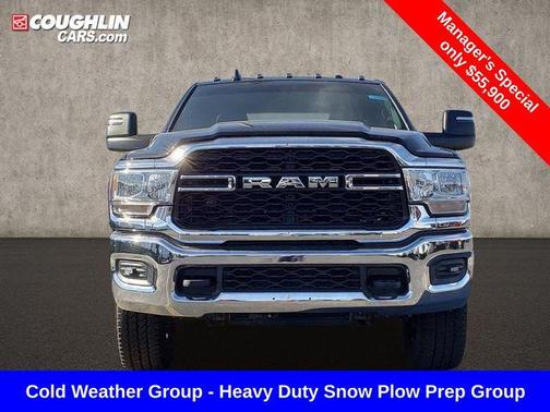 2024 RAM 3500 Tradesman Crew Cab 4x4 8' Box