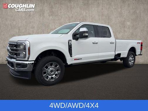 Star White Metallic Tri-Coat 2025 Ford F-350 King Ranch