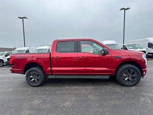 2025 Ford F-150 Lightning Flash