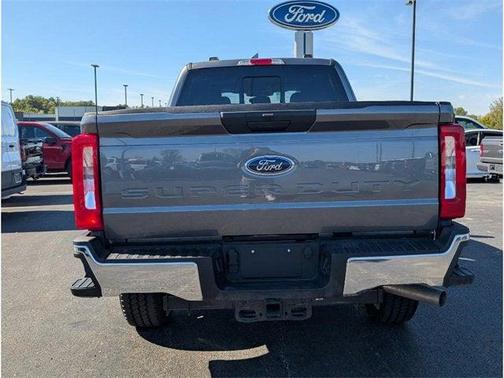 2025 Ford F-350 XLT