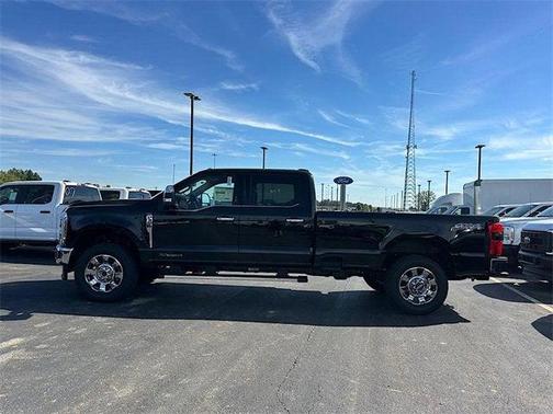 2026 Ford F-350 Lariat