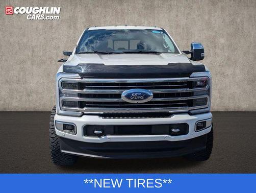 Star White Metallic Tri-Coat 2024 Ford F-250 Limited