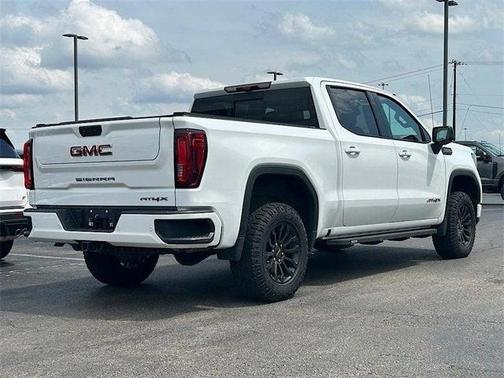 2023 GMC Sierra 1500 AT4X
