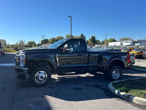 2026 Ford F-350 XLT