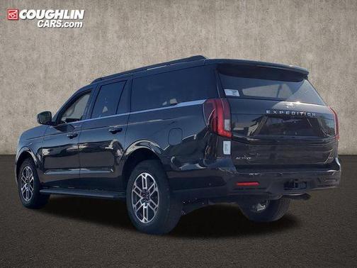 2025 Ford Expedition Max Active 4x4