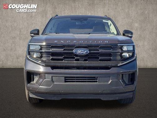 2025 Ford Expedition Max Active 4x4