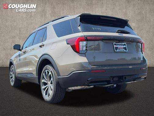 Marsh Gray 2026 Ford Explorer ST-Line