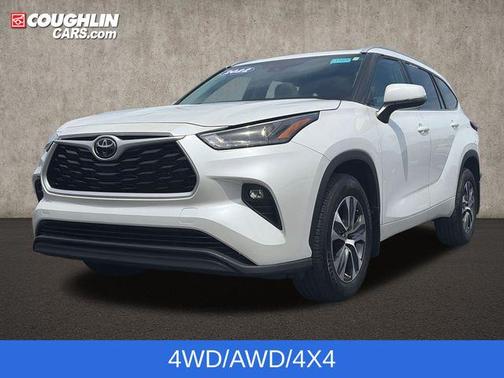 Wind Chill Pearl 2022 Toyota Highlander XLE
