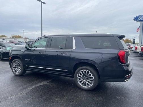 2023 GMC Yukon XL Denali Ultimate