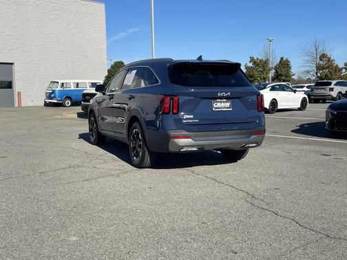 2024 Kia Sorento S