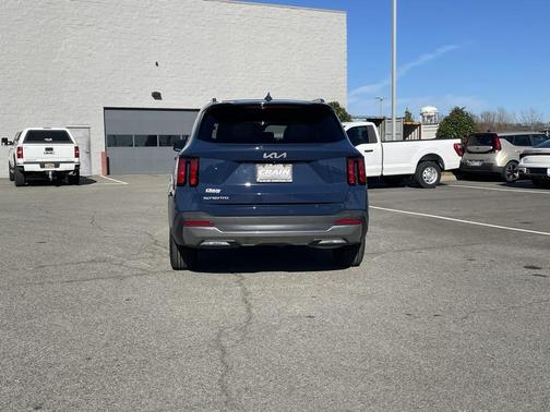 2024 Kia Sorento S