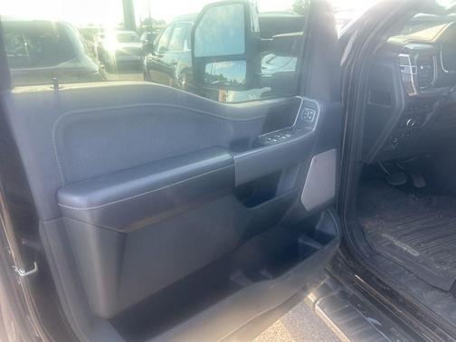 AGATE BLACK METALLIC 2021 Ford F-150 Lariat