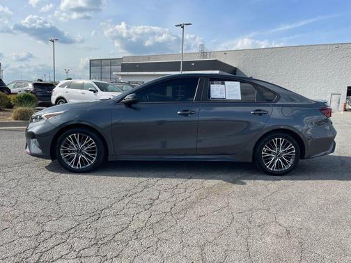 Gravity Gray 2022 Kia Forte GT-Line