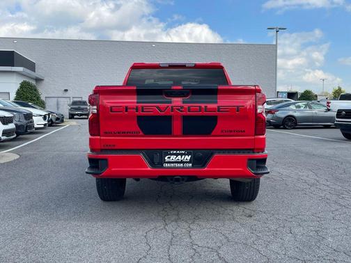 2024 Chevrolet Silverado 1500 Custom