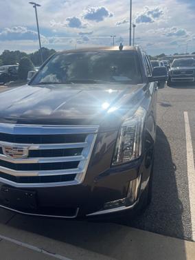2016 Cadillac Escalade Luxury