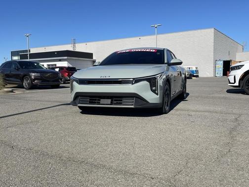 2025 Kia K4 EX