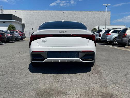 Snow White Pearl 2026 Kia K5 LXS FWD