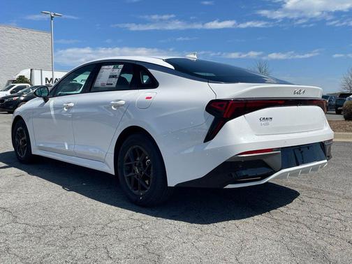 Snow White Pearl 2026 Kia K5 LXS FWD