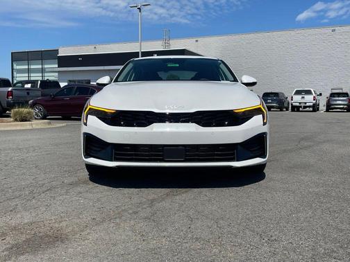 Snow White Pearl 2026 Kia K5 LXS FWD