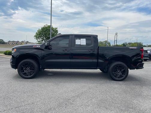 Black 2023 Chevrolet Silverado 1500 LT Trail Boss