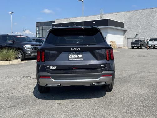 2025 Kia Sorento S