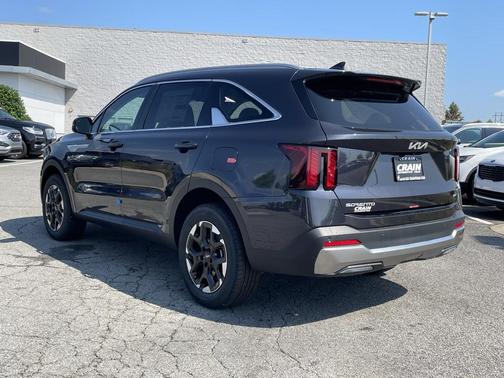 2025 Kia Sorento S