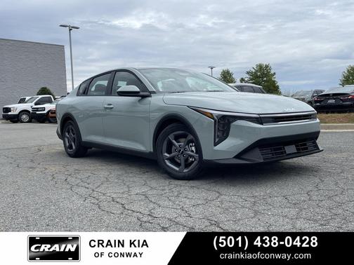 2025 Kia K4 LXS