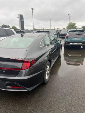 2021 Hyundai SONATA SE