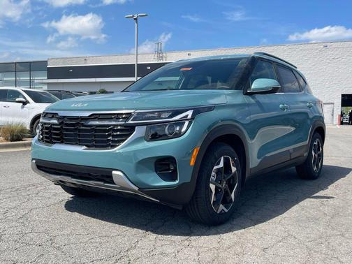 Pluton Blue 2026 Kia Seltos EX