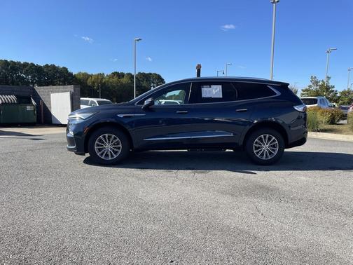 2024 Buick Enclave Essence FWD