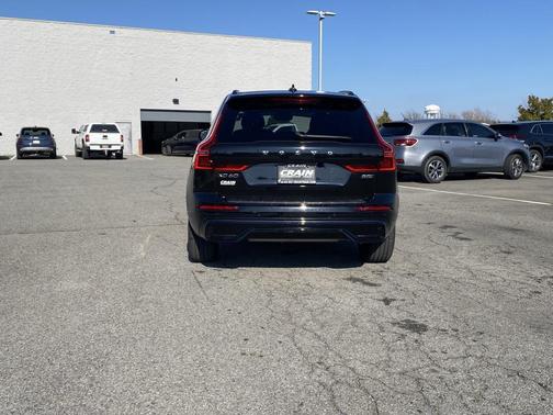 2026 Volvo XC60 B5 Core