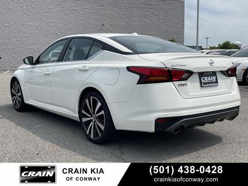 2022 Nissan Altima SR FWD